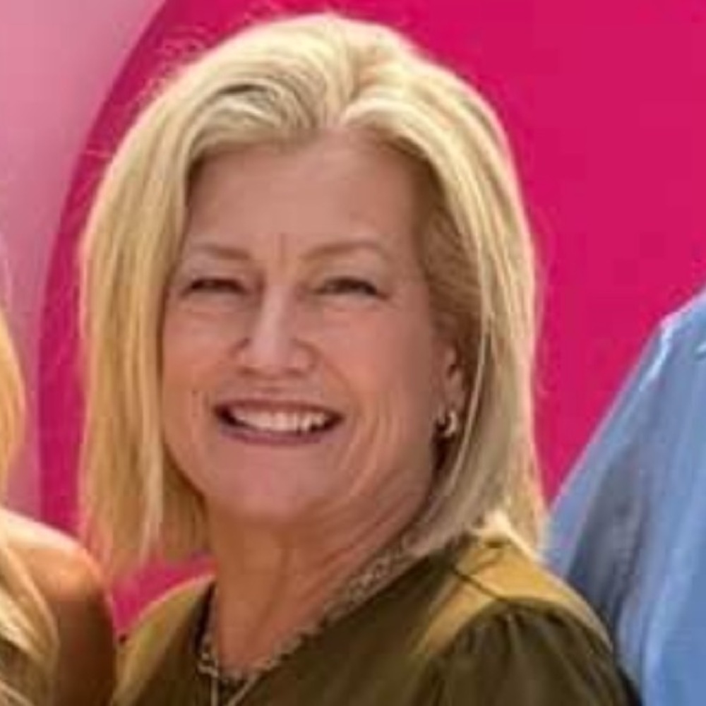 Meet your Posher, Lori